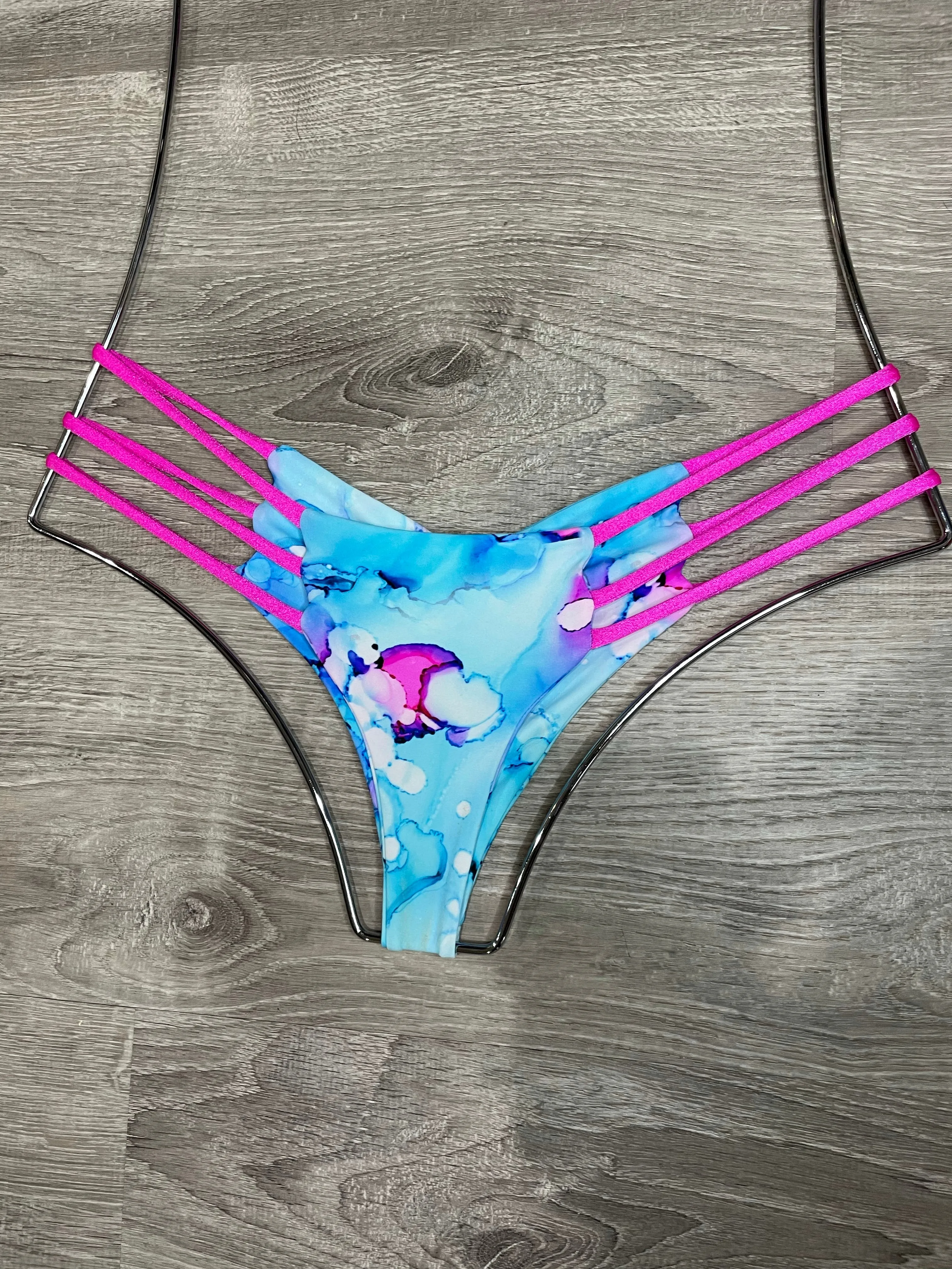 Ellie // Bottom