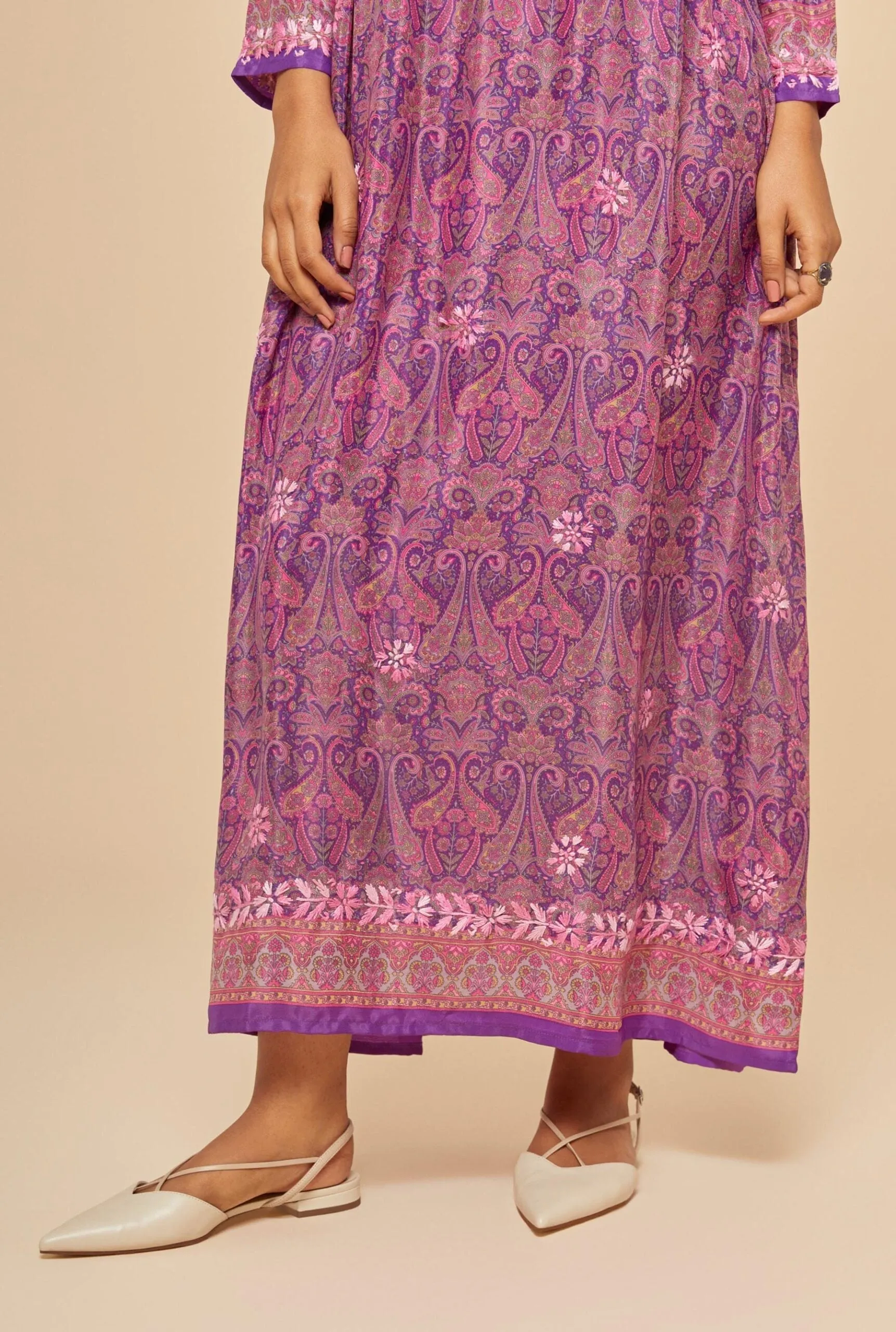 Embroidered Chikankari Tarmeh Lilac Kaftan