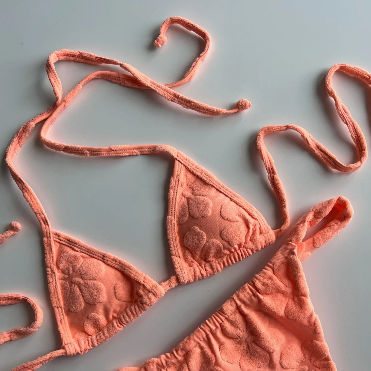 Honey HOAKAxCLAUDIA Tops