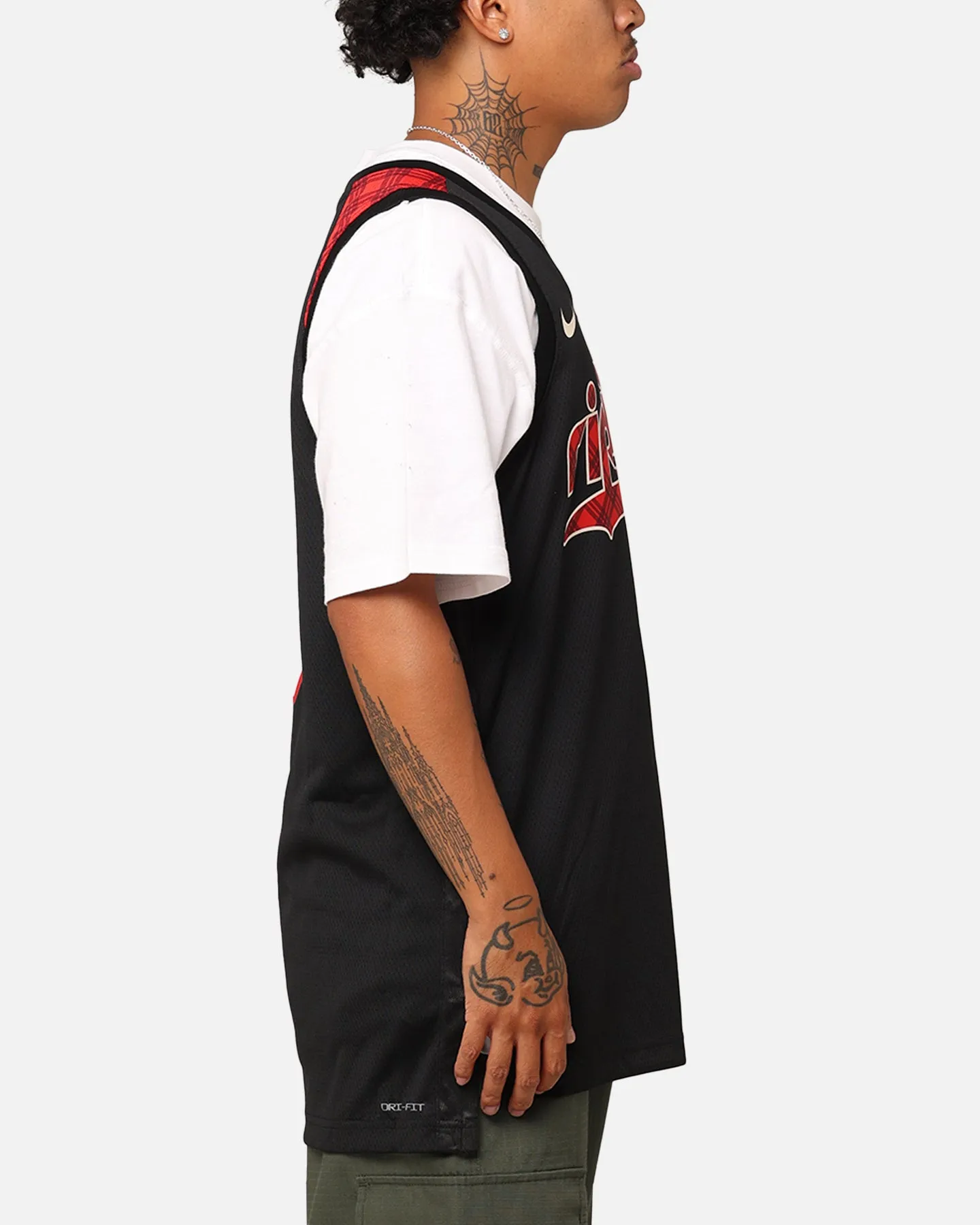 Nike Portland Trail Blazers Damian Lillard City Edition 2023/24 Dri-FIT Swingman Jersey Black