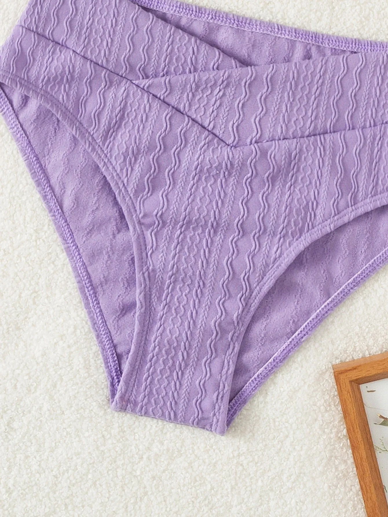 Swim Summer Beach Textured Bikini Set V Wired Bra & Hipster Bottom 2 Piece Bathing Suit
