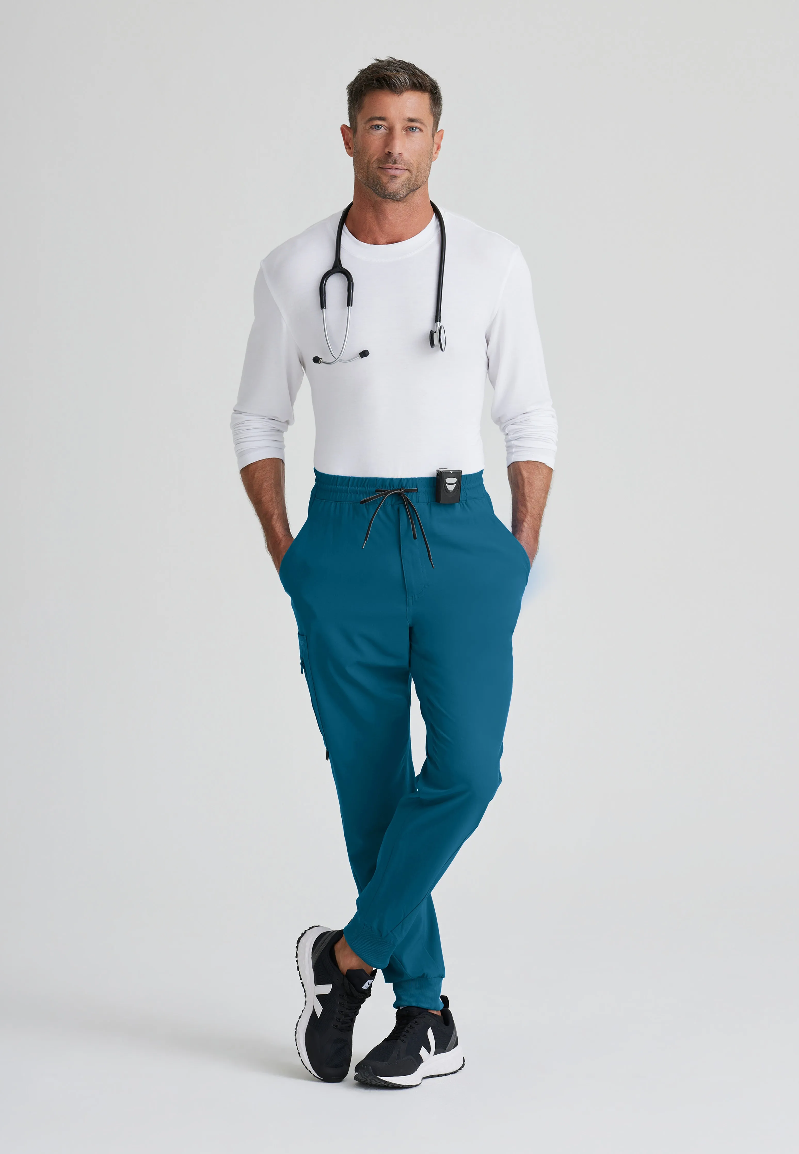 Vortex 6-Pocket Jogger Scrub Pant