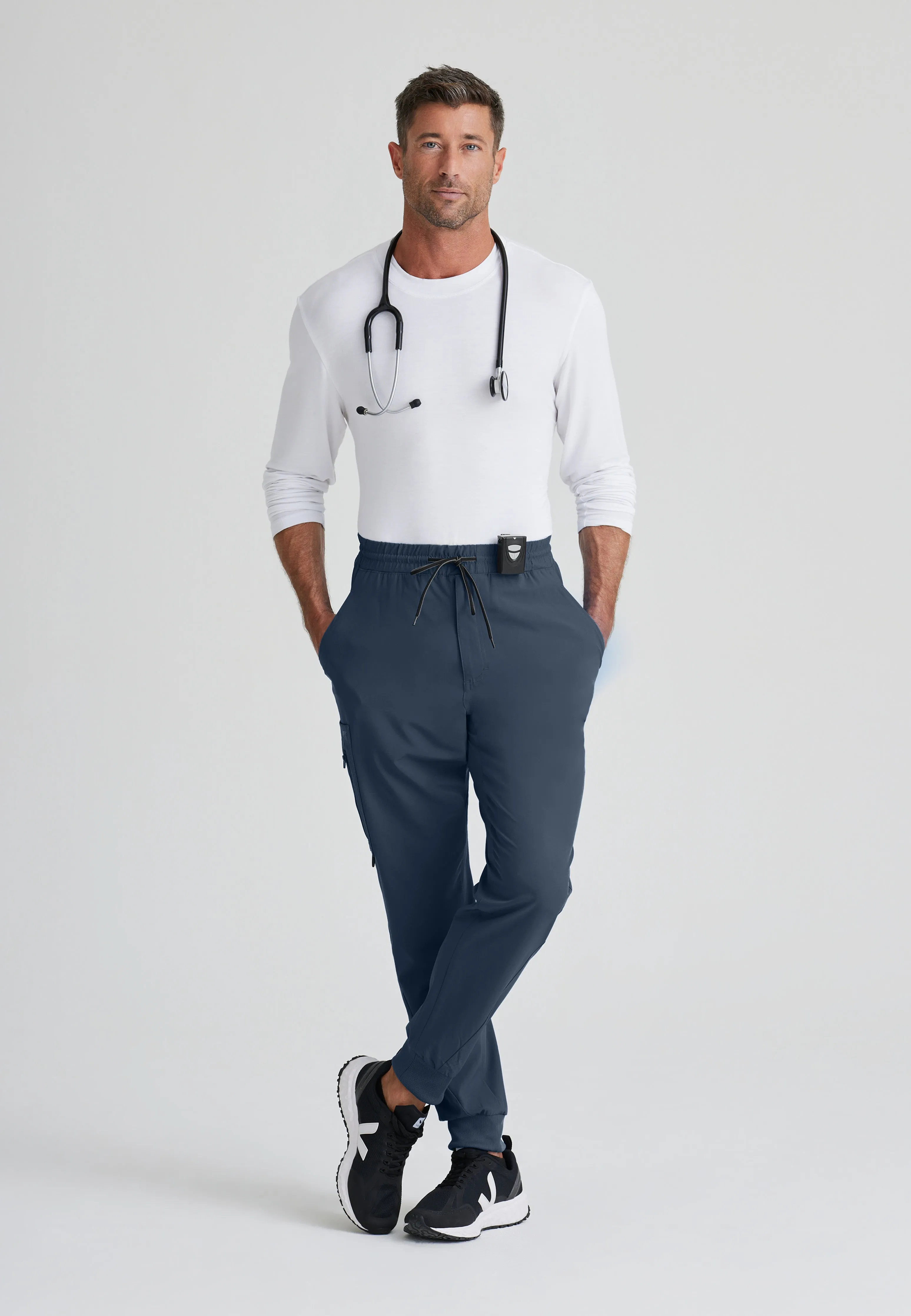 Vortex 6-Pocket Jogger Scrub Pant